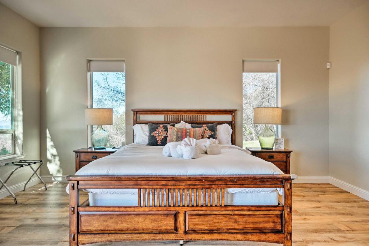 Peaceful Columbia Retreat With Hot Tub And Mtn Views!ヴィラ エクステリア 写真